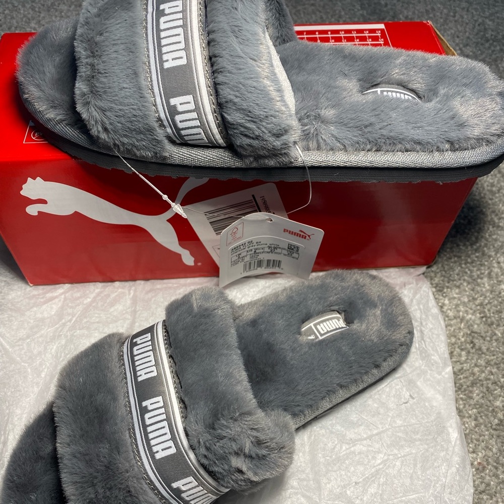 Grey fluffy puma sippers size 6